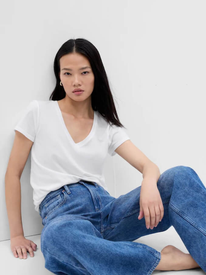 V Neck
